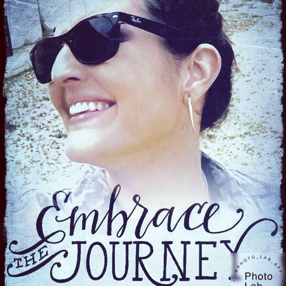 Meet your Posher, Nicole - Picture 8 of 15